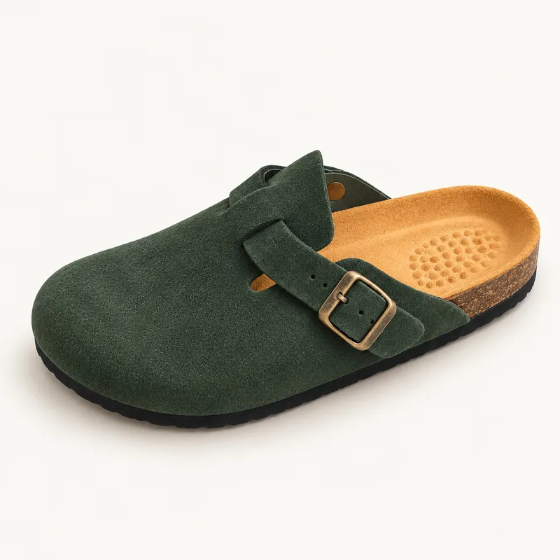 Mule fermée en daim, coloris Vert foncé, vue de trois quarts